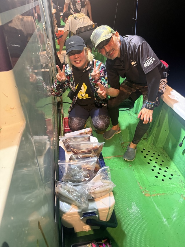 アカイカ(ケンサキイカ)