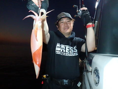 シロイカ(ケンサキイカ)