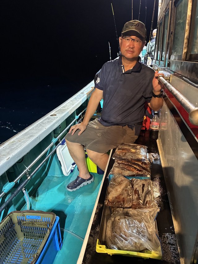 アカイカ(ケンサキイカ)