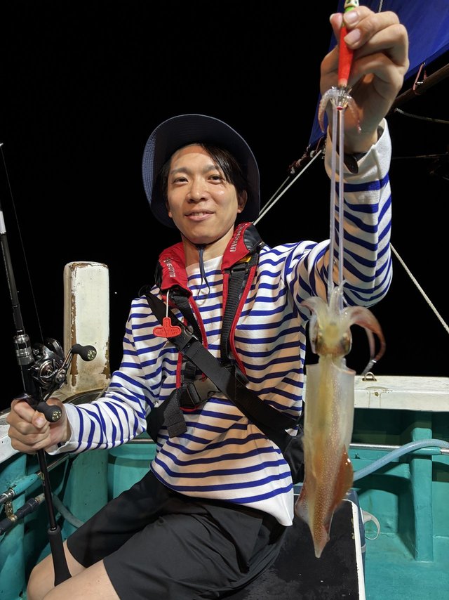 アカイカ(ケンサキイカ)