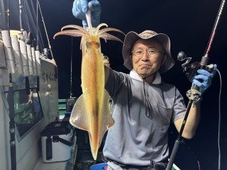 アカイカ(ケンサキイカ)