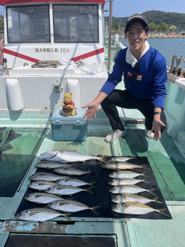 マアジ・メジロ(ブリ)・イサキ