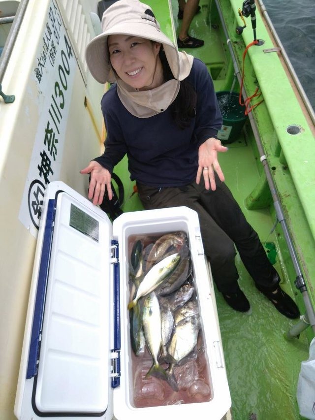 ワカシ(ブリ)・イナダ(ブリ)