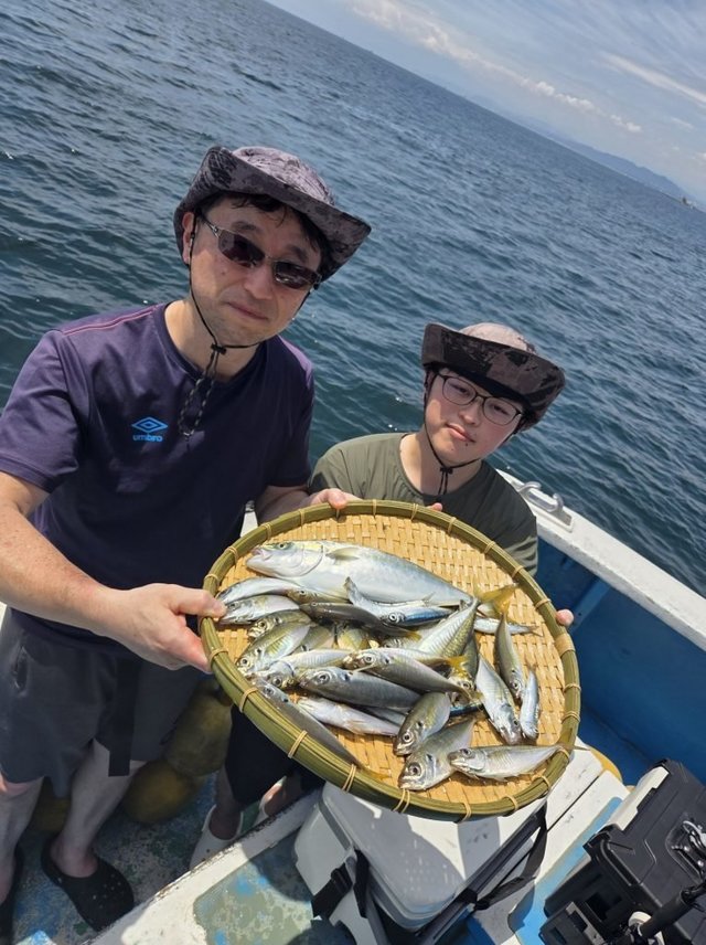 アジ(マアジ)・ワカシ(ブリ)