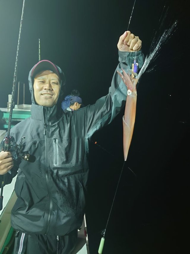 シロイカ(ケンサキイカ)