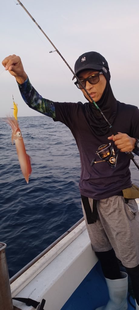 シロイカ(ケンサキイカ)