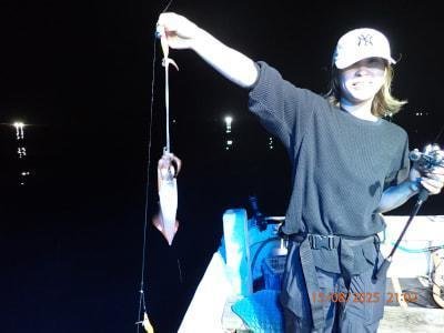 シロイカ(ケンサキイカ)