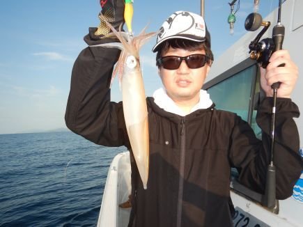 シロイカ(ケンサキイカ)