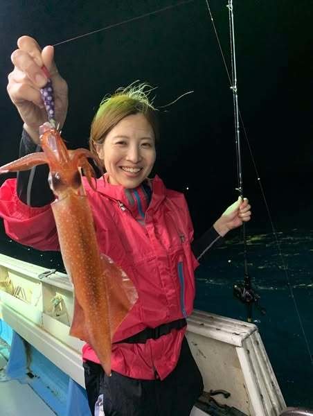 イカ(ケンサキイカ)