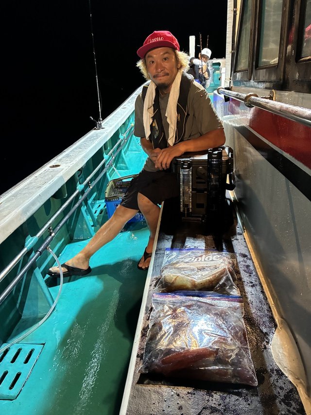 アカイカ(ケンサキイカ)