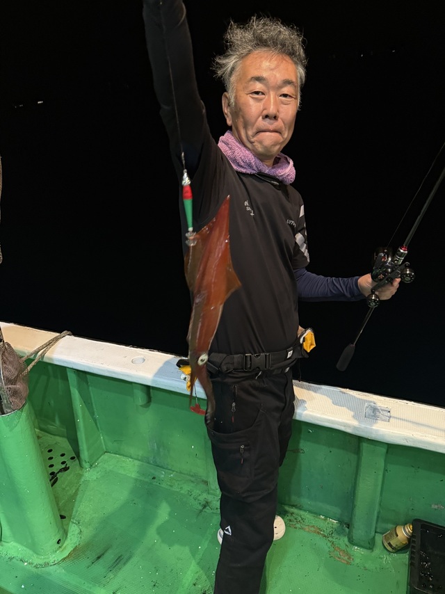 アカイカ(ケンサキイカ)