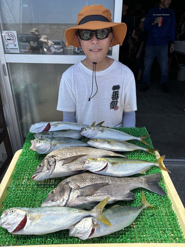 クロダイ・イナダ(ブリ)