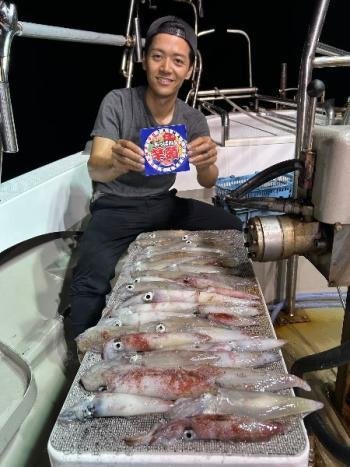 マイカ(ケンサキイカ)