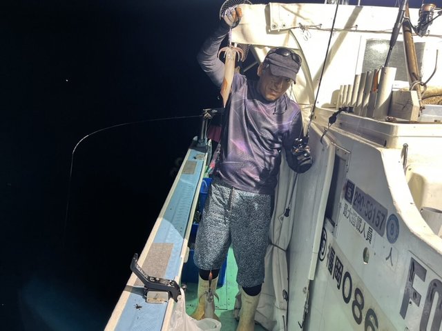 イカ(ケンサキイカ)