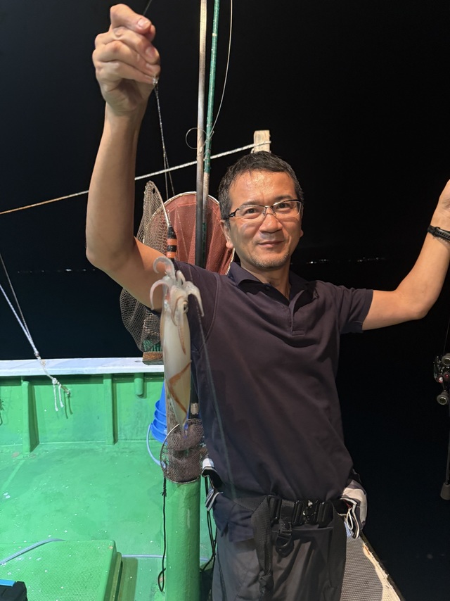 アカイカ(ケンサキイカ)