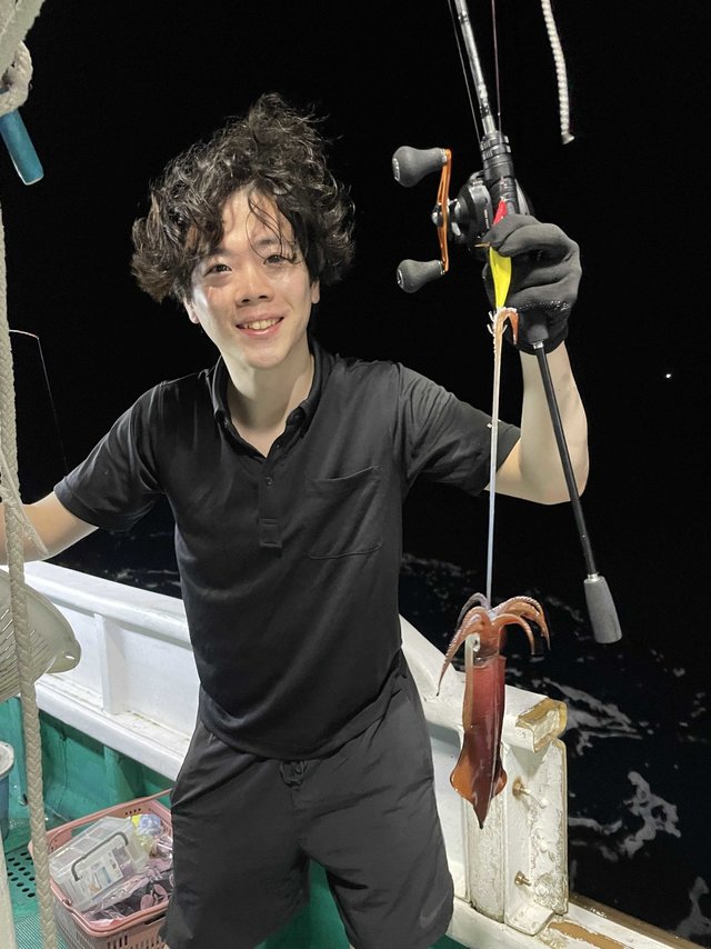 アカイカ(ケンサキイカ)