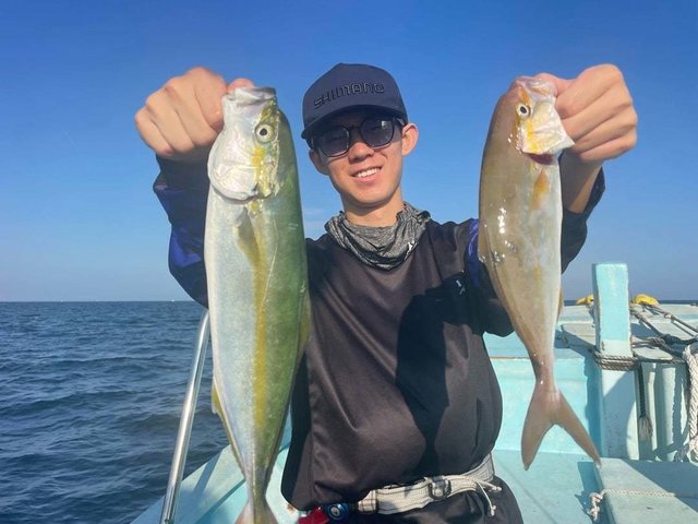 ツバス(ブリ)・カンパチ