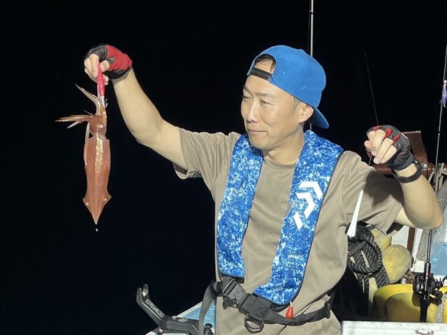 イカ(ケンサキイカ)