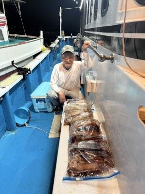 アカイカ(ケンサキイカ)・スルメイカ