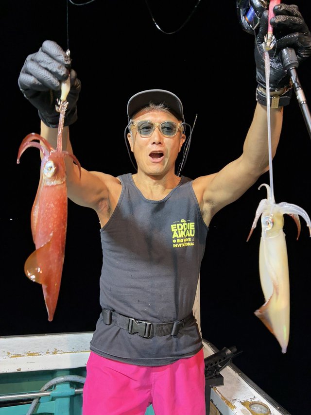 アカイカ(ケンサキイカ)