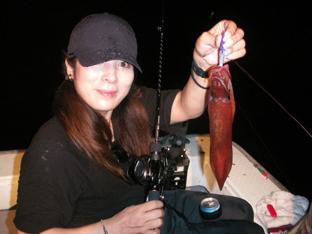 シロイカ(ケンサキイカ)