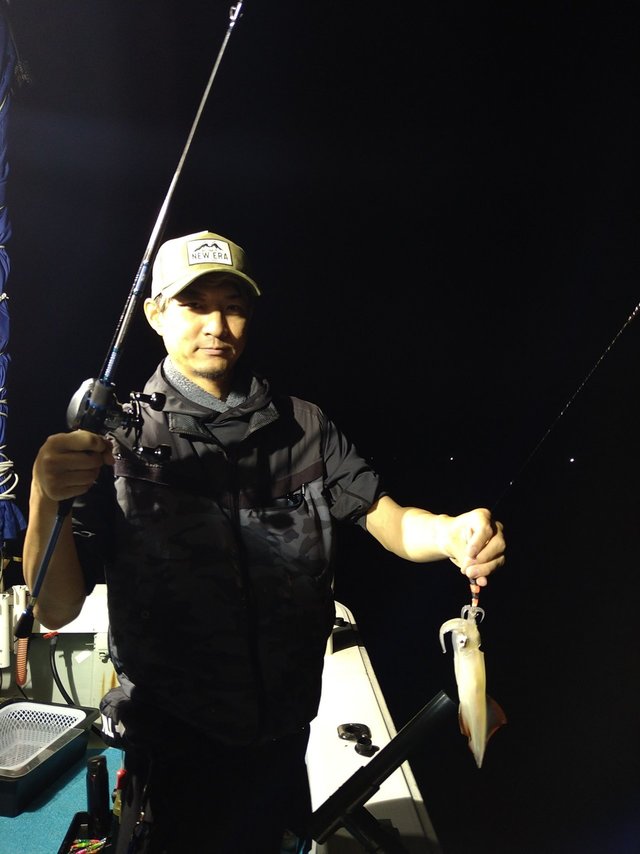 シロイカ(ケンサキイカ)