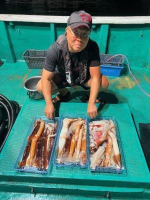 アカイカ(ケンサキイカ)