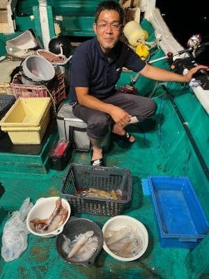 アカイカ(ケンサキイカ)