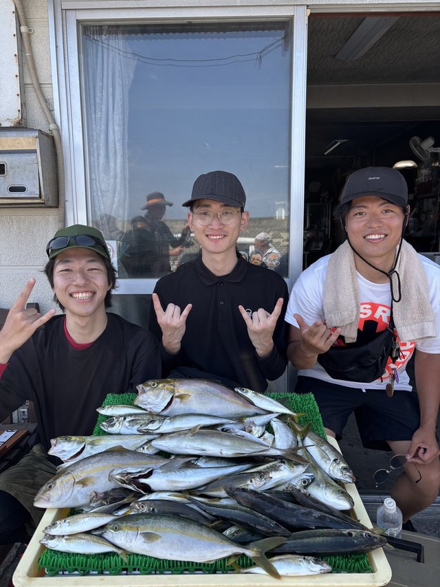 アジ(マアジ)・ワカシ(ブリ)・カンパチ
