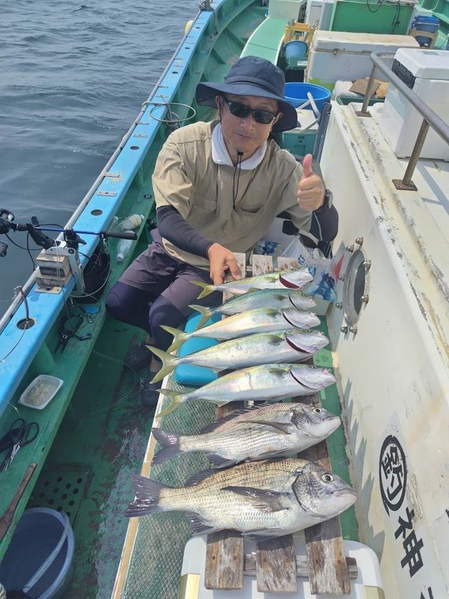 クロダイ・イナダ(ブリ)