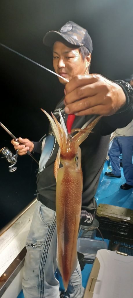 シロイカ(ケンサキイカ)