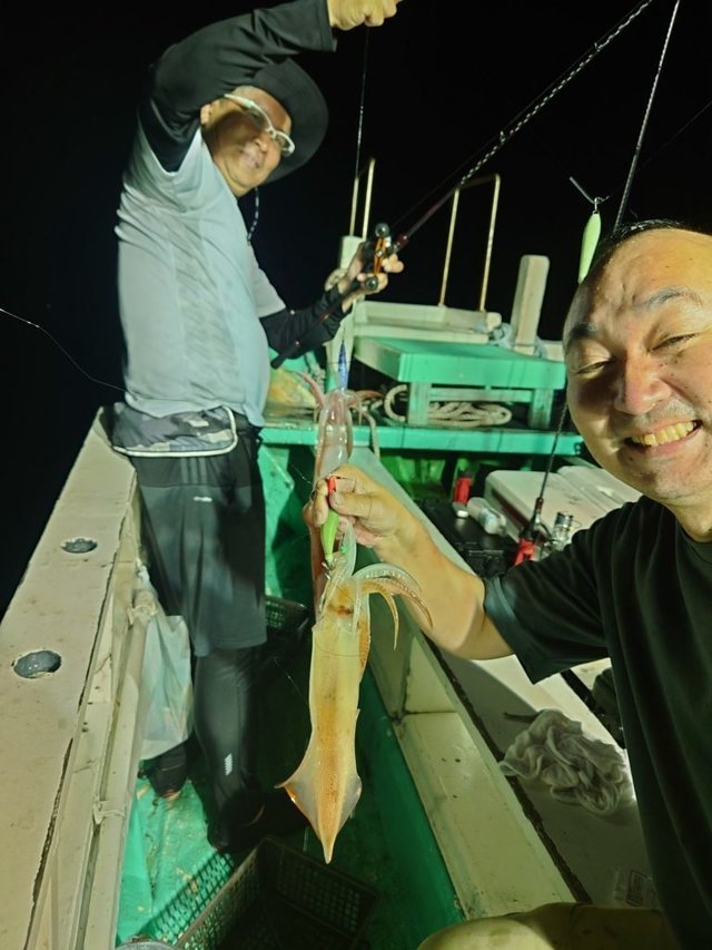 シロイカ(ケンサキイカ)