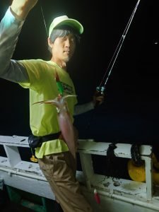 シロイカ(ケンサキイカ)