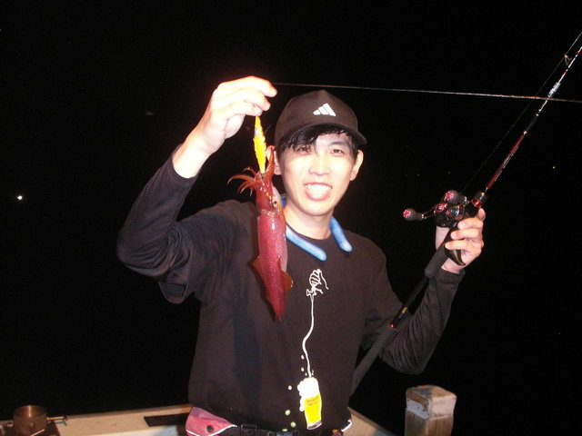 シロイカ(ケンサキイカ)