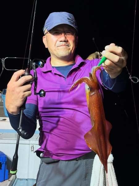 イカ(ケンサキイカ)