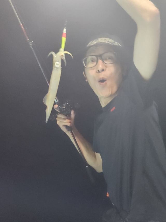 アカイカ(ケンサキイカ)