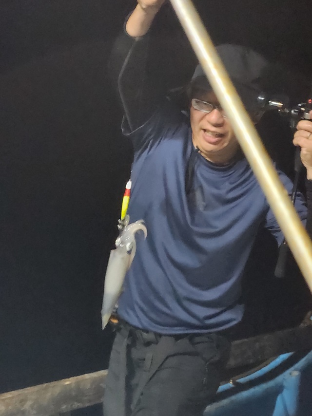 アカイカ(ケンサキイカ)