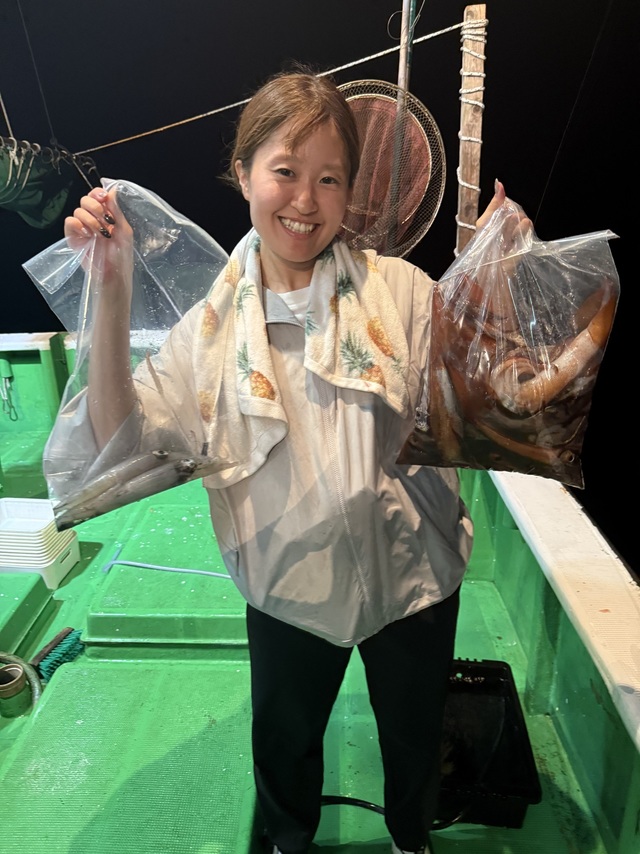 アカイカ(ケンサキイカ)・スルメイカ