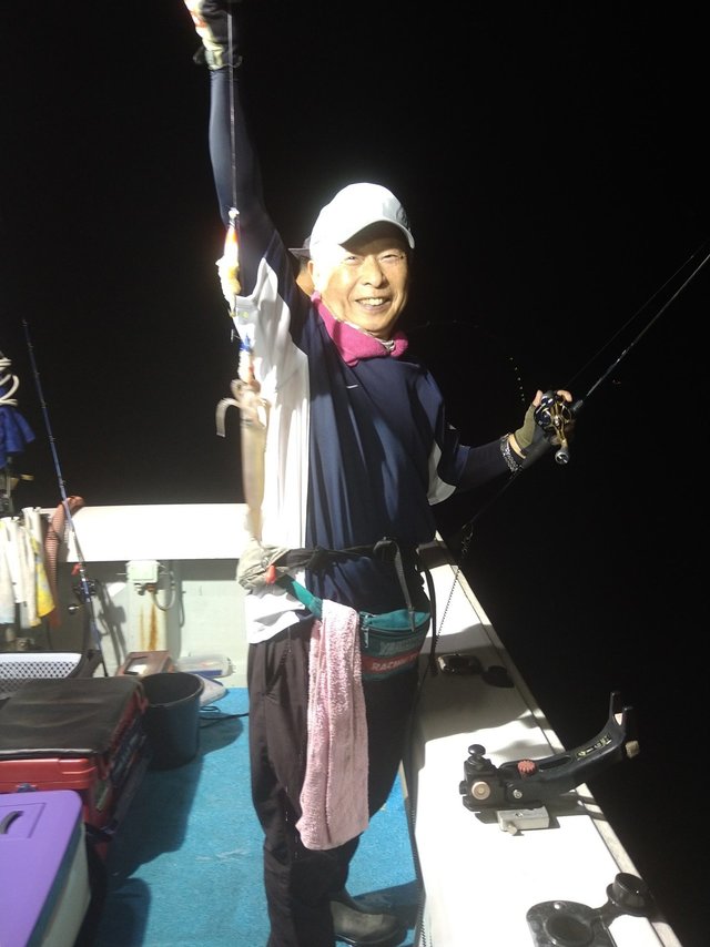 イカ(ケンサキイカ)