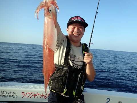 シロイカ(ケンサキイカ)