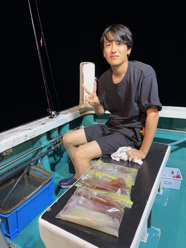 アカイカ(ケンサキイカ)