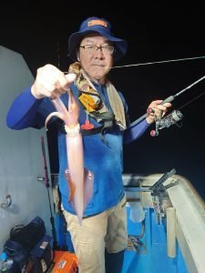 シロイカ(ケンサキイカ)