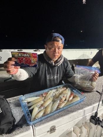 マイカ(ケンサキイカ)