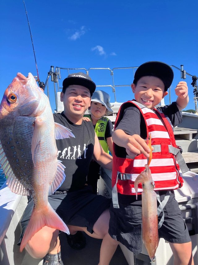 マダイ・アカイカ(ケンサキイカ)