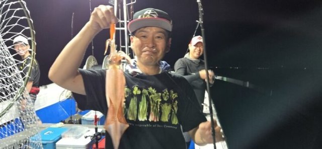 アカイカ(ケンサキイカ)