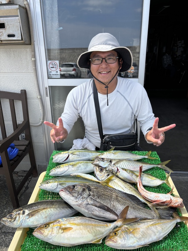 クロダイ・アジ(マアジ)・ワカシ(ブリ)