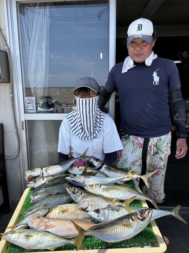 アジ(マアジ)・ワカシ(ブリ)