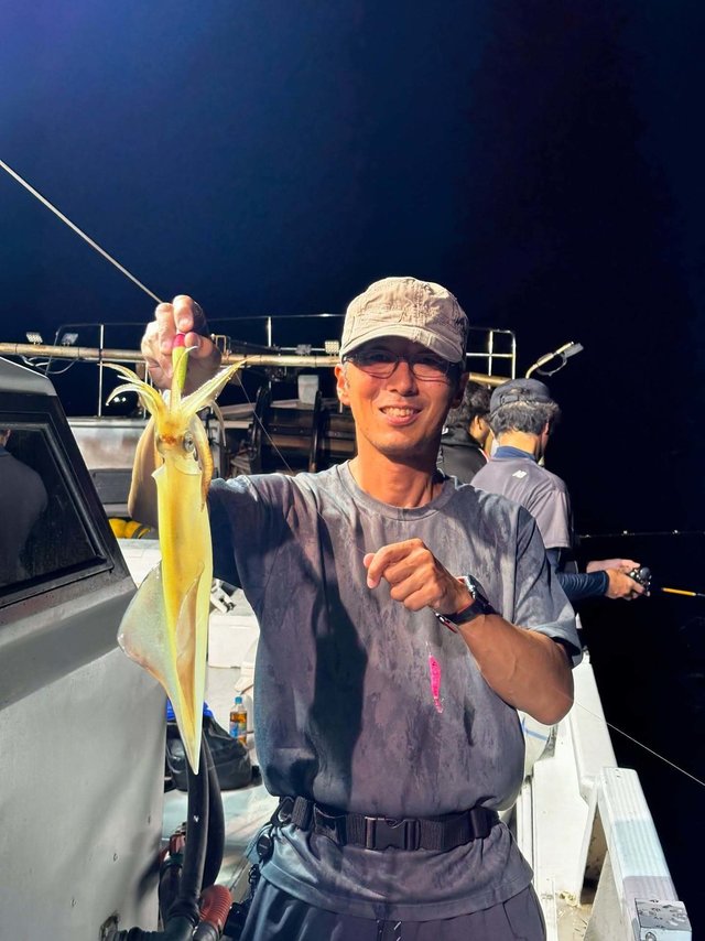 イカ(ケンサキイカ)