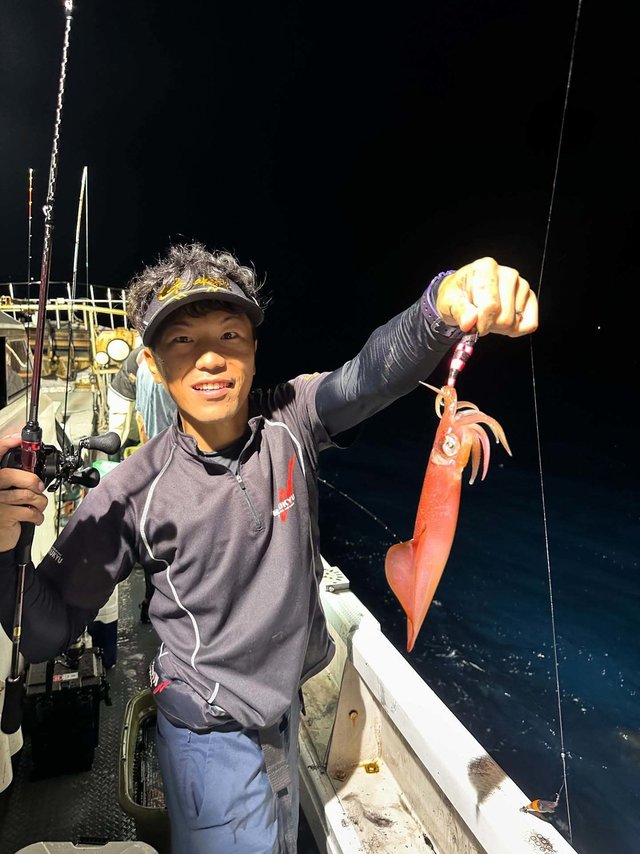 イカ(ケンサキイカ)