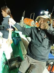 シロイカ(ケンサキイカ)